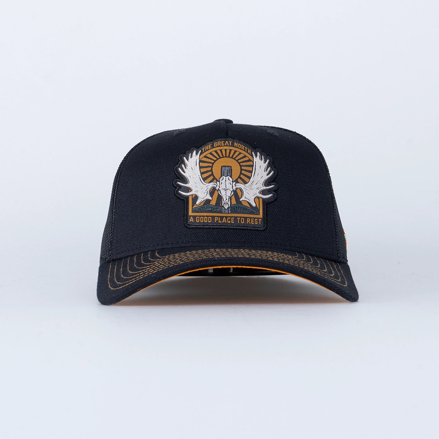 ÄLGHORN TRUCKER CAP - HOOKED BLACK