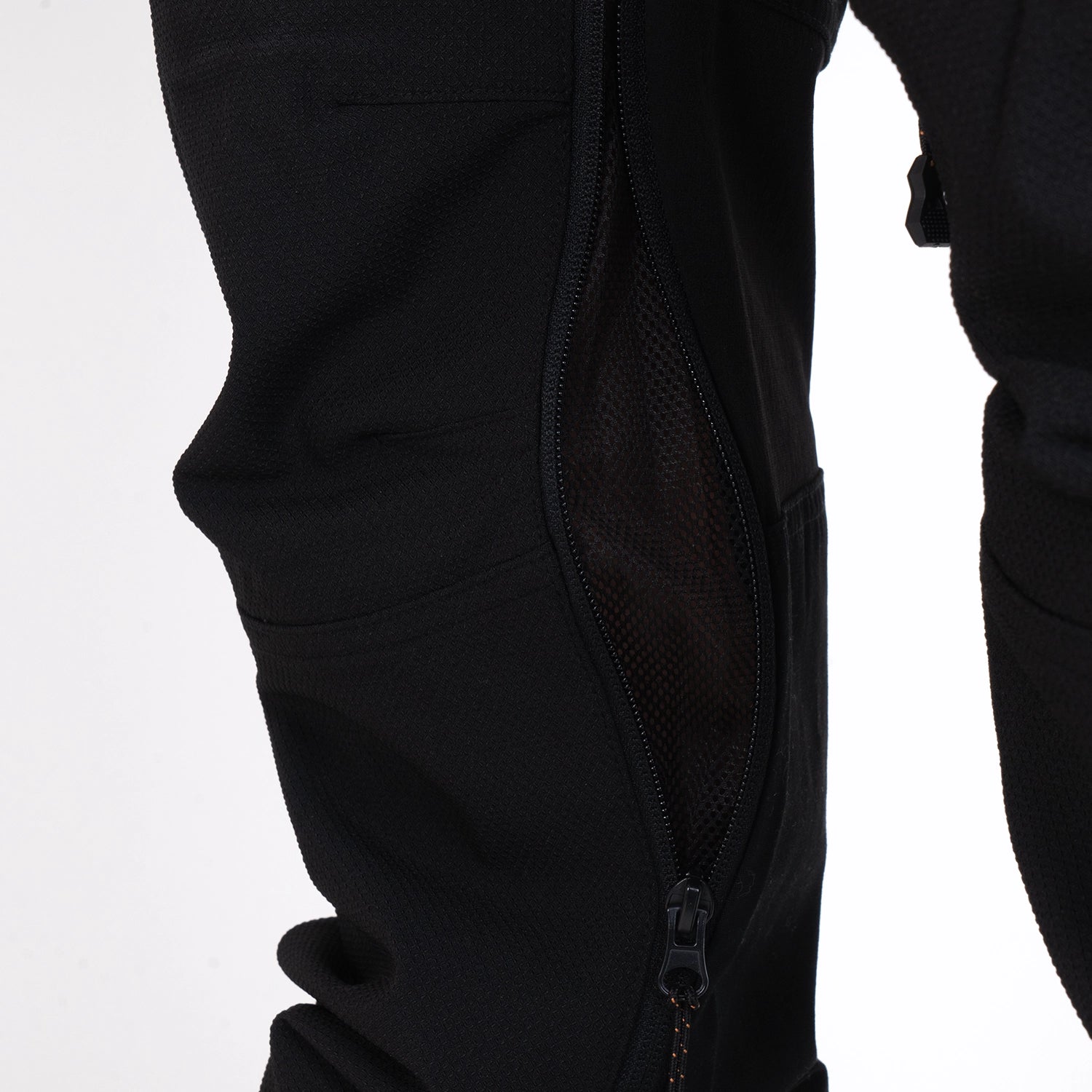 ÅRE HIKE PANTS - ALL BLACK