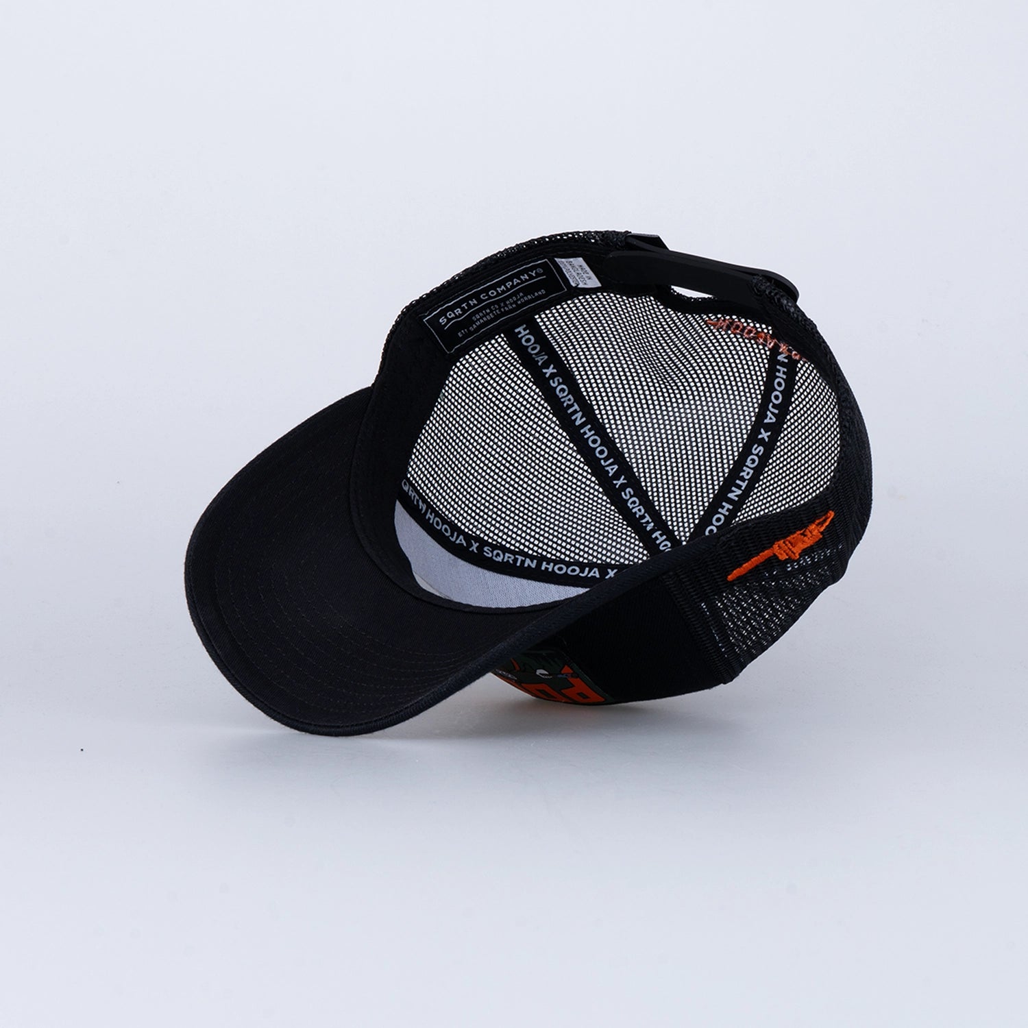 POLERS BADGE TRUCKER KEPS - HOOJA BLACK