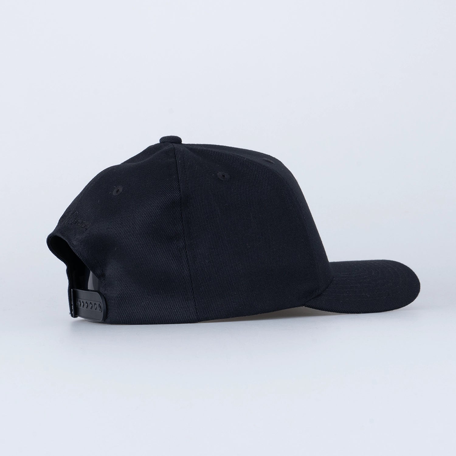 SYMBOL B-FRAME CAP - BLACK