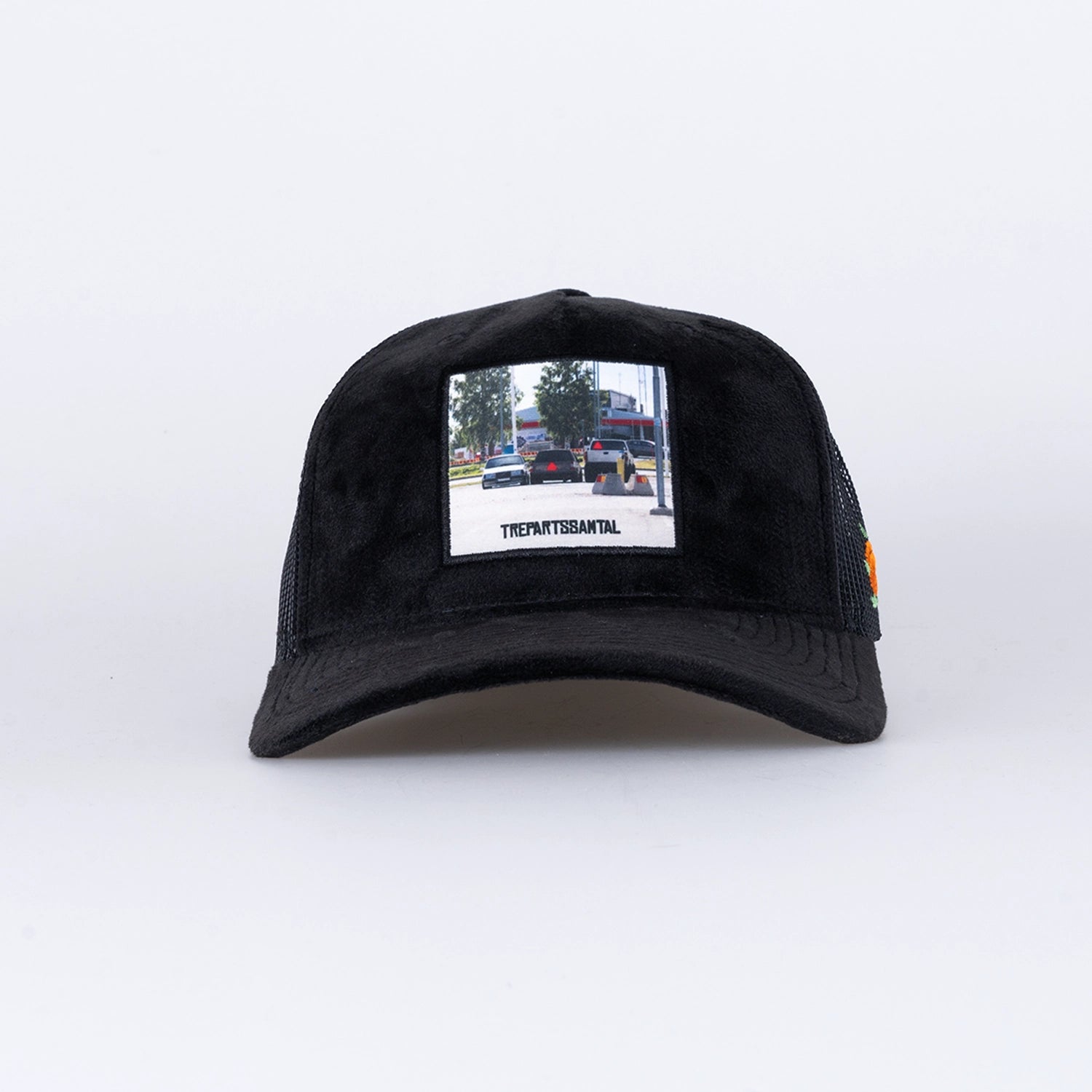 TREPARTSSAMTAL VELVET TRUCKER CAP - BLACK