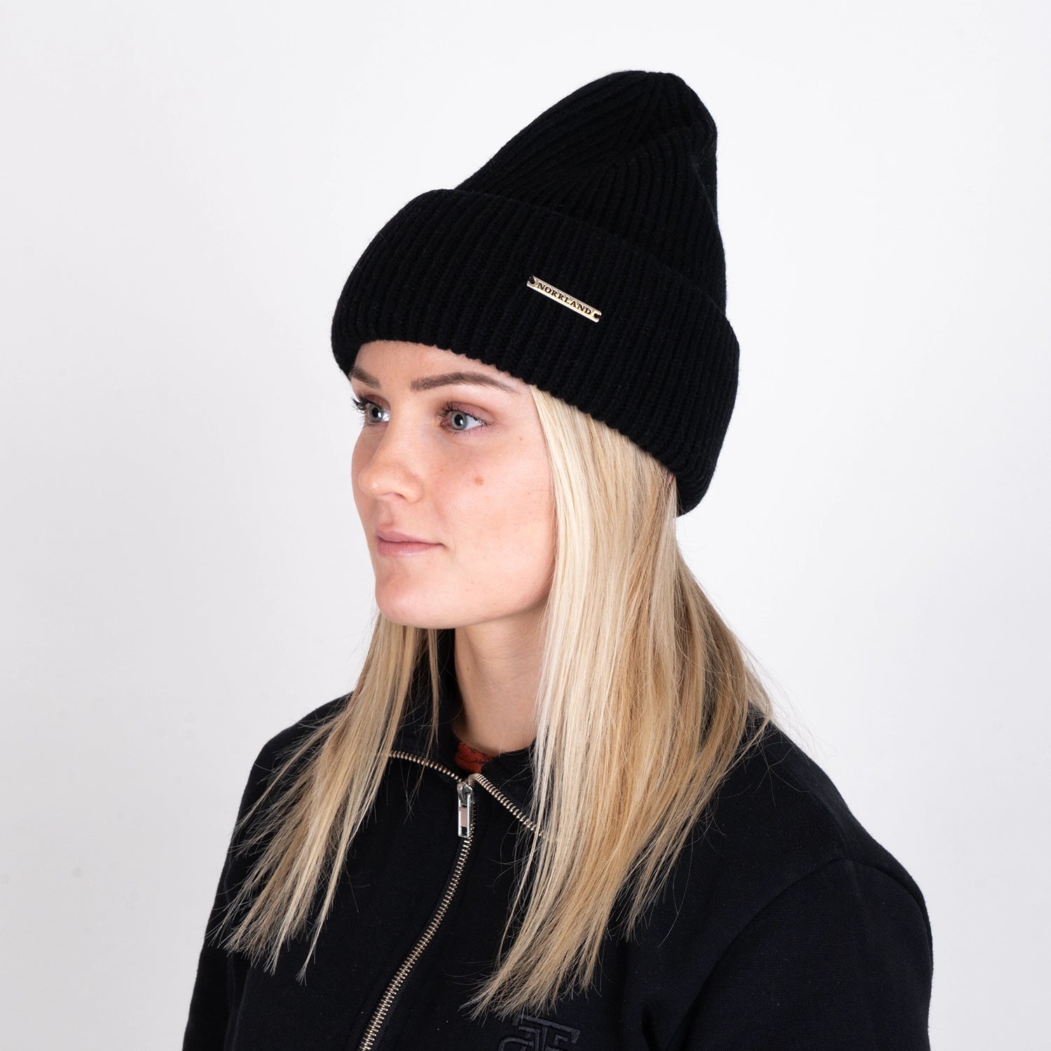 VEMDALEN BEANIE - BLACK
