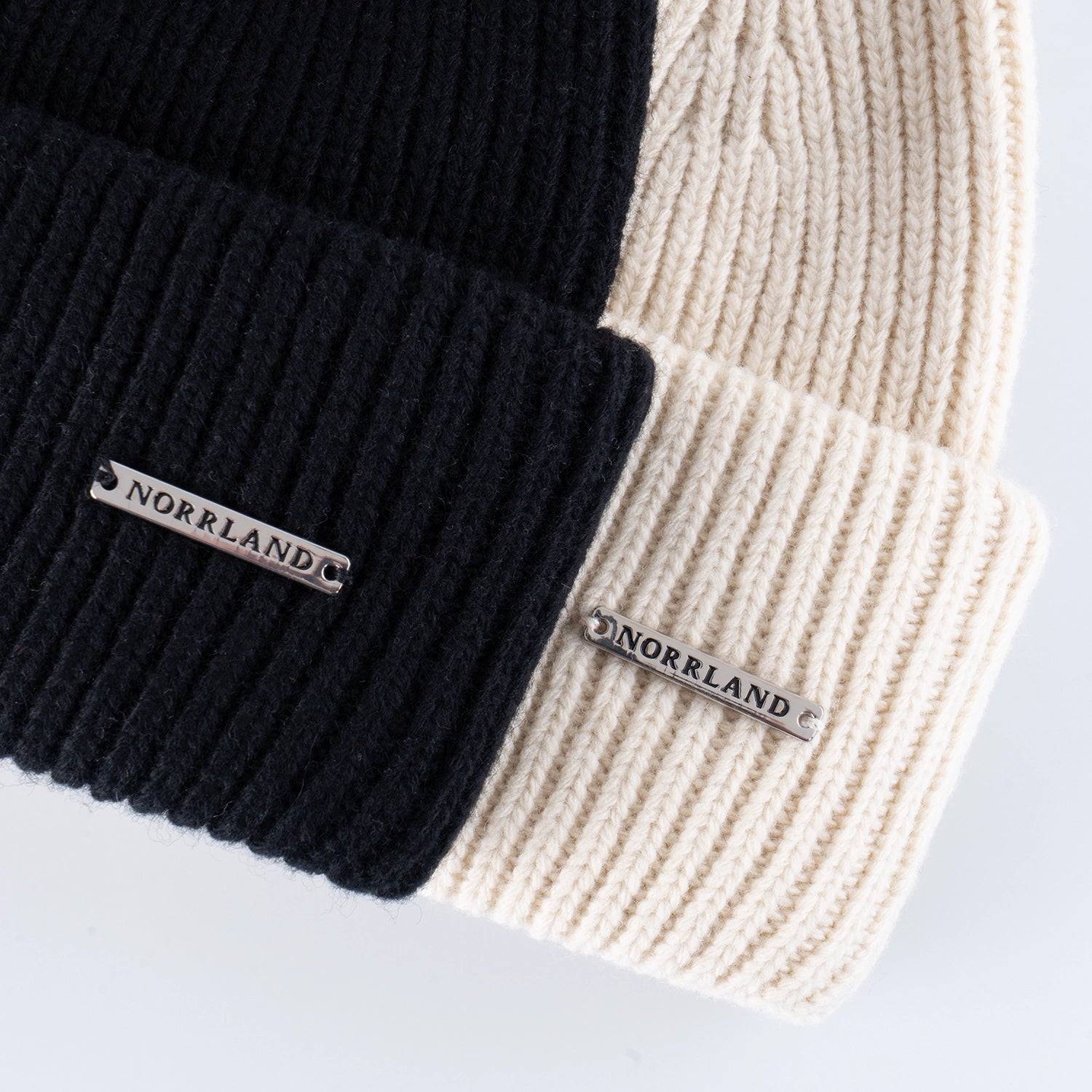 VEMDALEN BEANIE - BLACK