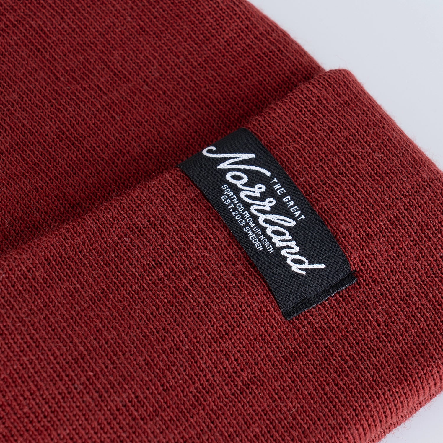 TGN PATCH WOOLPOWER BEANIE - RUST RED