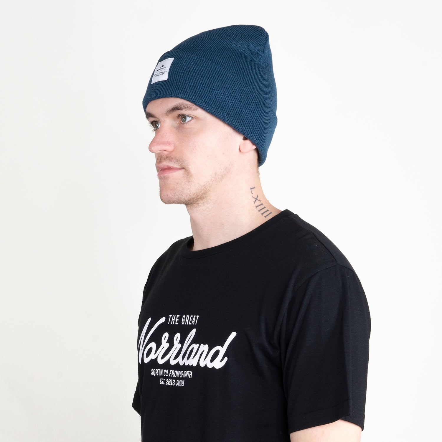 WOOD PATCH BEANIE - DARK HEATHER