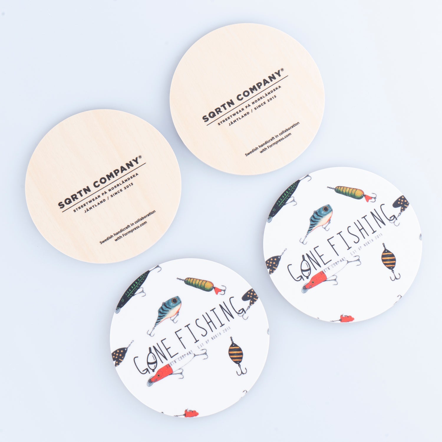 GONE FISHING UNDERLÄGG 4-PACK - LURE WHITE