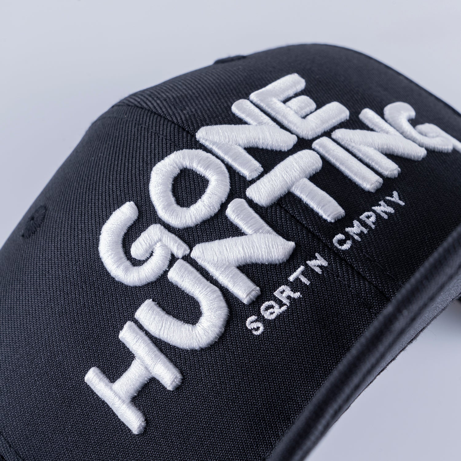 GONE HUNTING COMPACT CAP - BLACK
