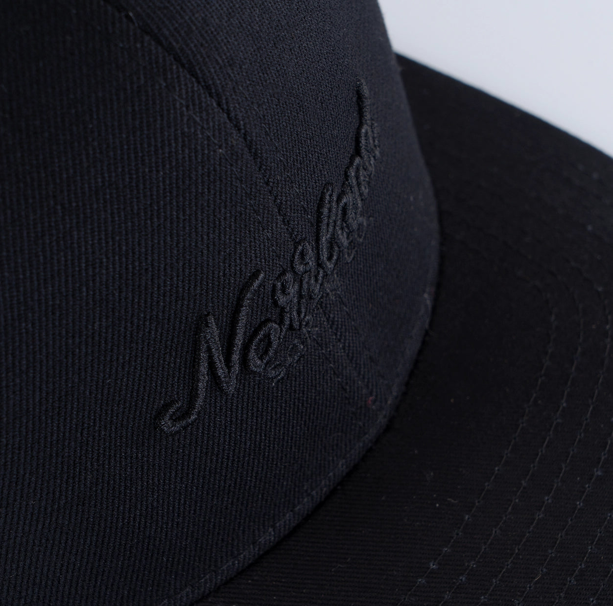 TGN SCRIPT BIG-FIT CAP - ALL BLACK