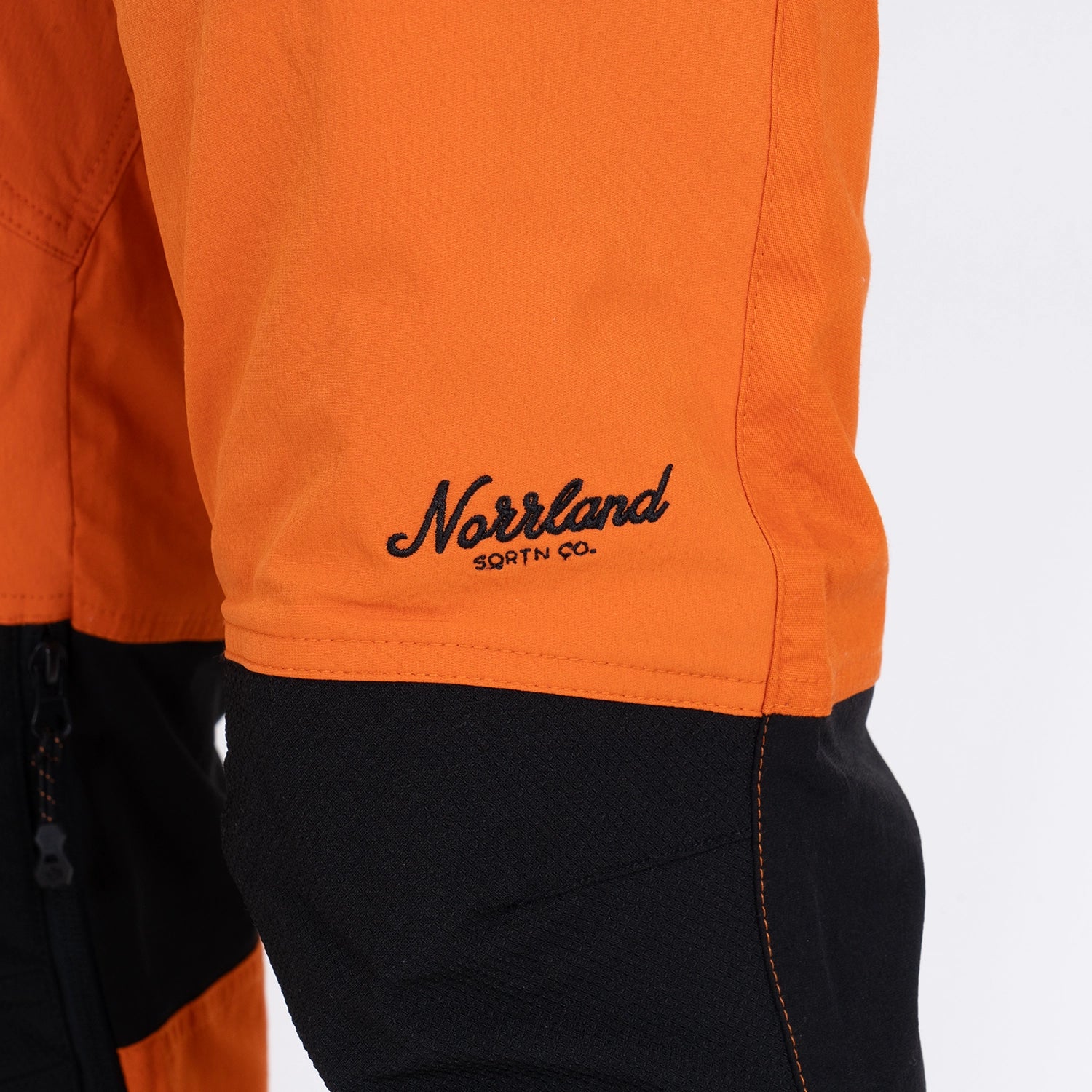 ÅRE HIKE PANTS - ORANGE