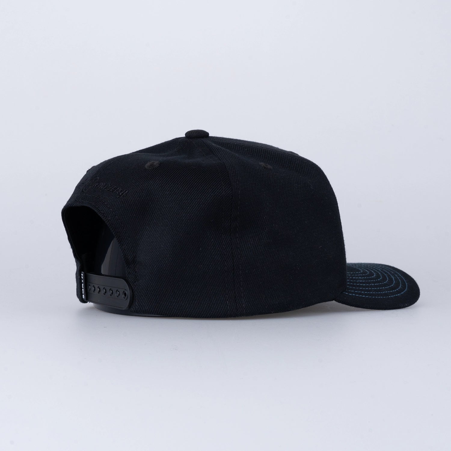 FLOWERS TRUCKER CAP - BLACK