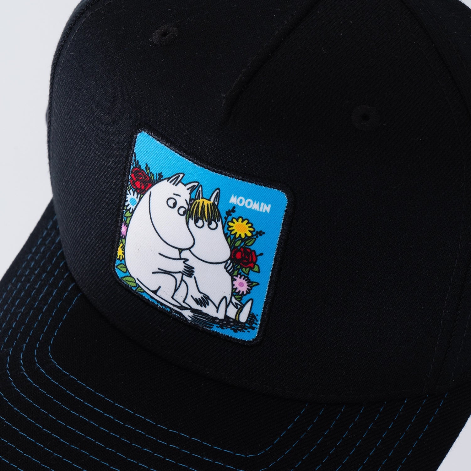FLOWERS TRUCKER CAP - BLACK