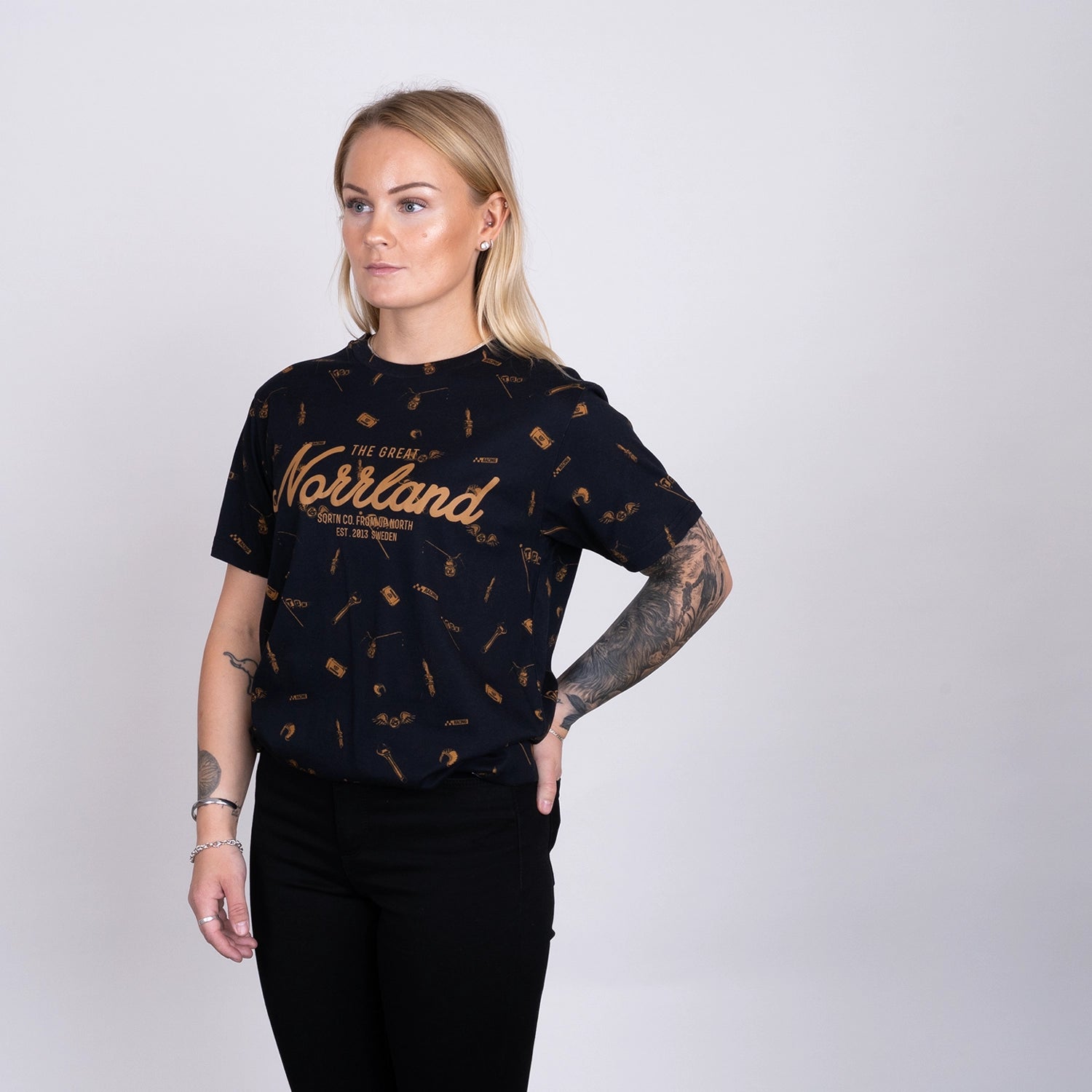 GREAT NORRLAND T-SHIRT - RACING BLACK