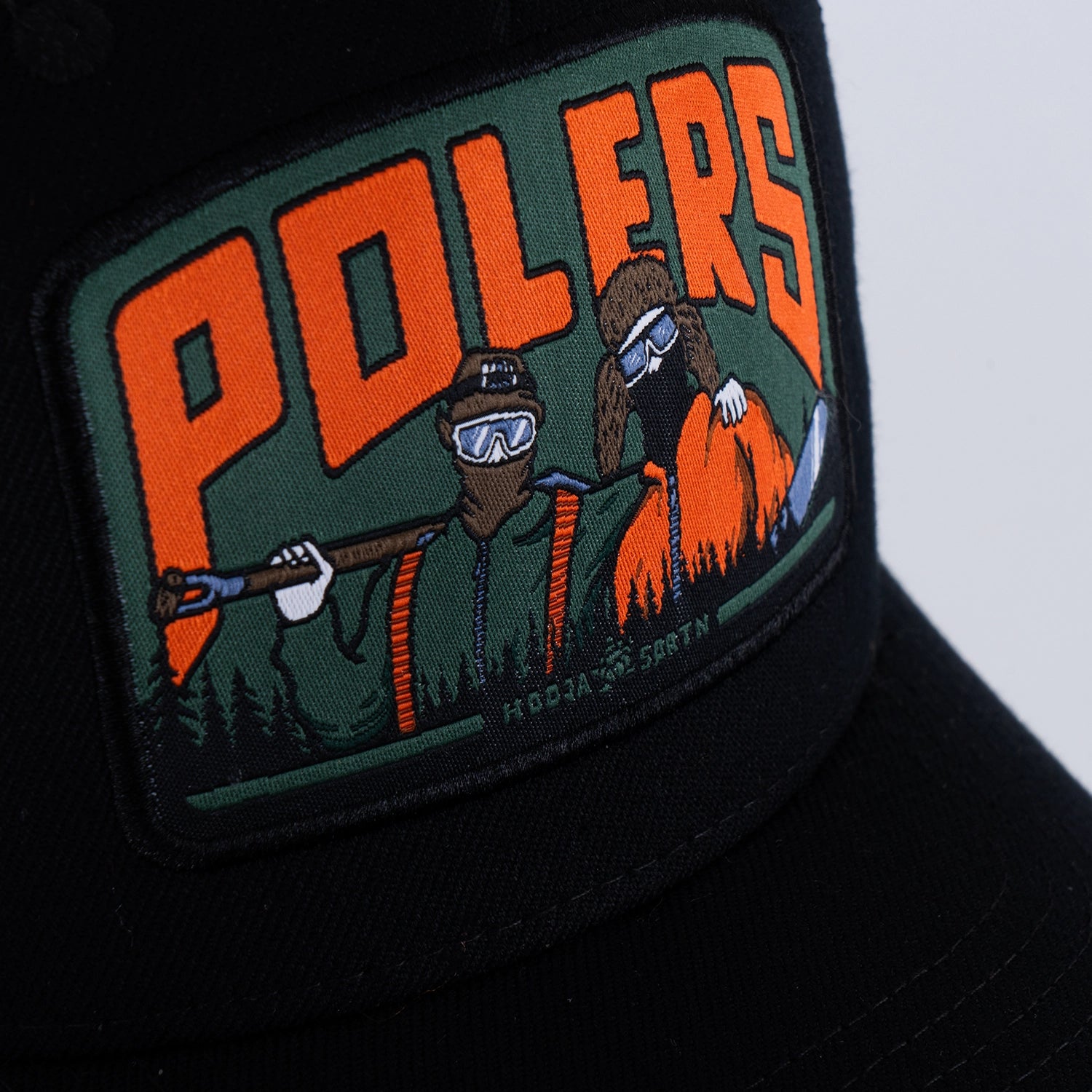 POLERS BADGE TRUCKER KEPS - HOOJA BLACK