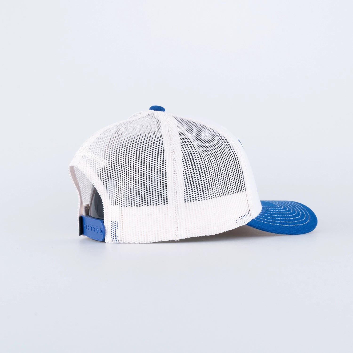 RATHER TRUCKER CAP - HOOKED WHITE