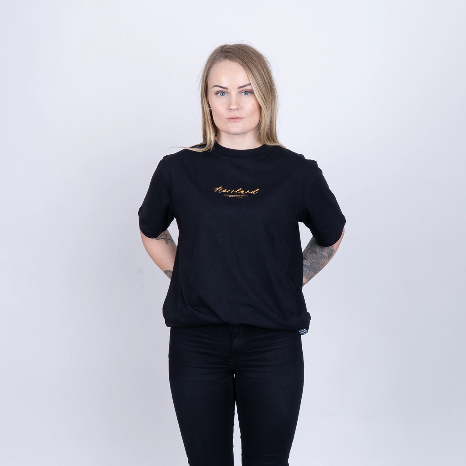 SIGNATURE T-SHIRT - BLACK