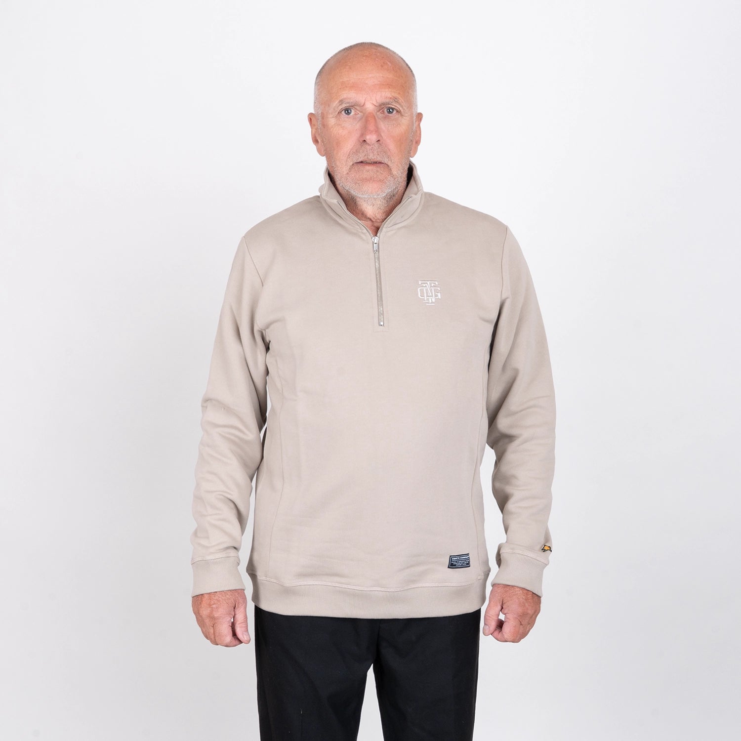 SYMBOL HALF-ZIP - SAND
