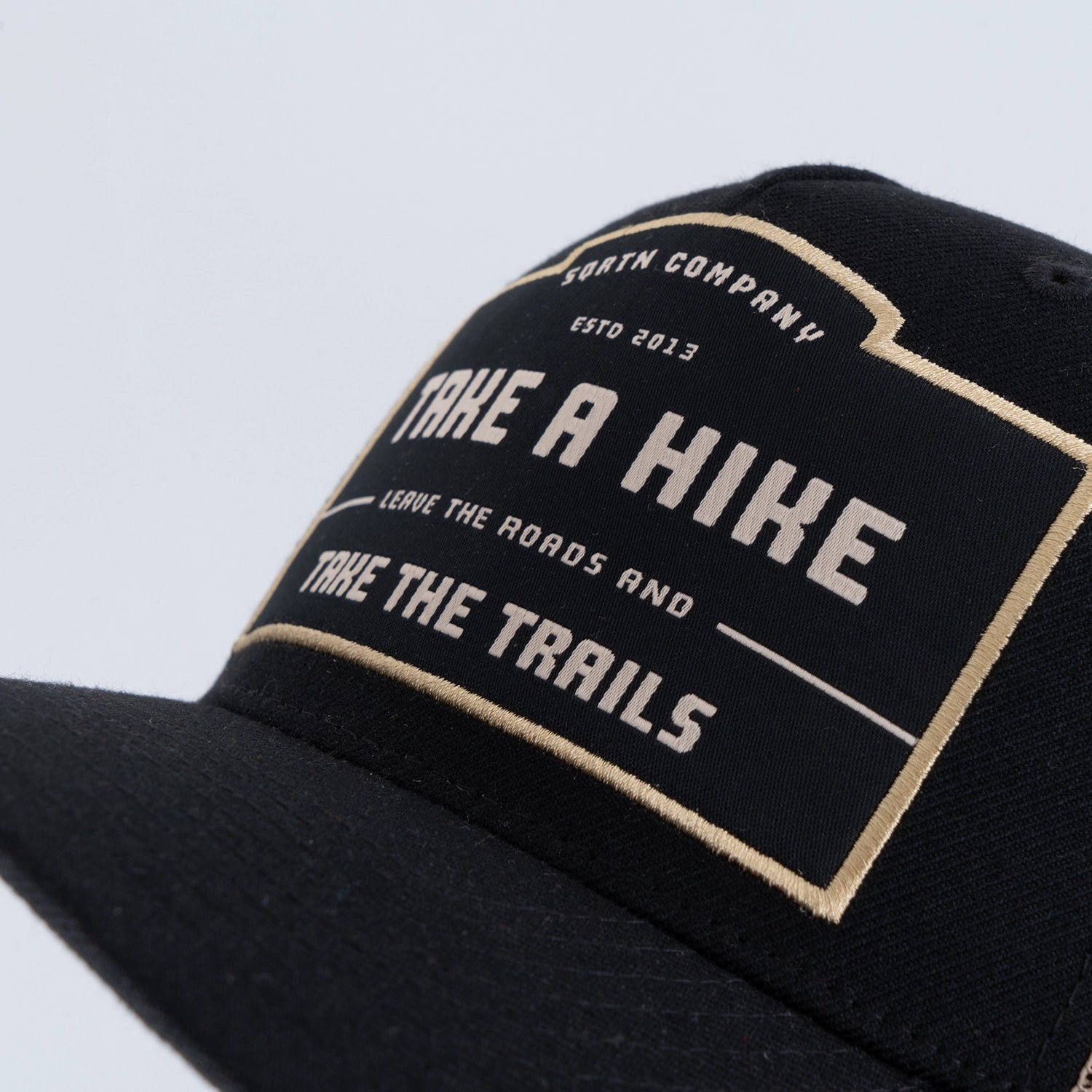TRAILS TRUCKER KEPS - HOOKED BLACK