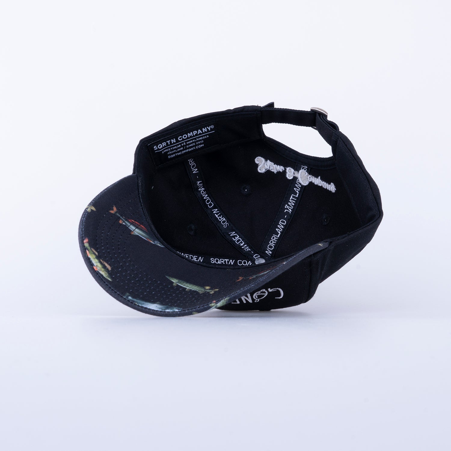 GONE FISHING CAP - HOOKED BLACK