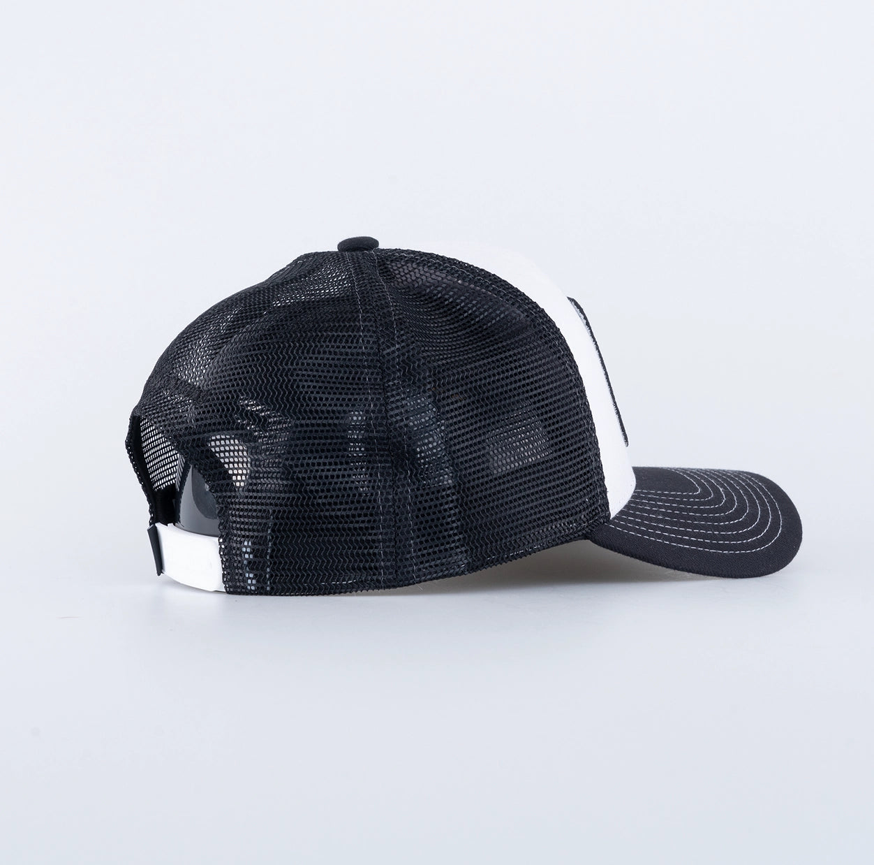 LOVE TRUCKER CAP - HOOKED BLACK